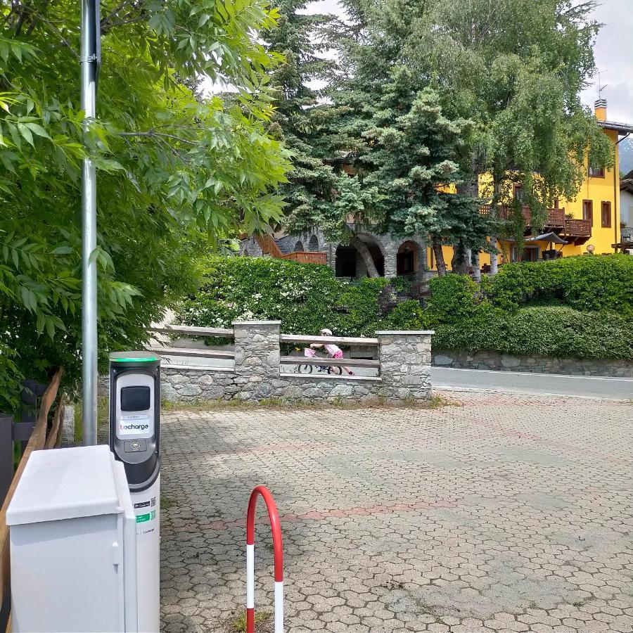 La Maison Du Bon Megnadzo Doues Buitenkant foto